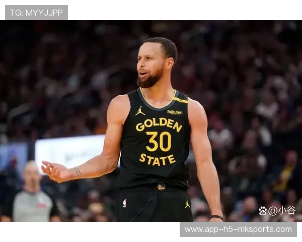 勇士强势反弹，库里和穆迪带队重回胜轨，库里状态神勇引领球队,勇士队走回正轨