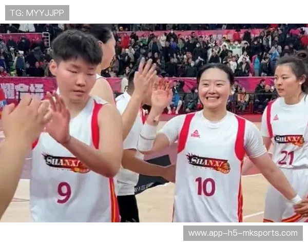 武桐桐爆料：不浴火，怎能涅槃成冠军！，女篮武桐桐有对象了吗