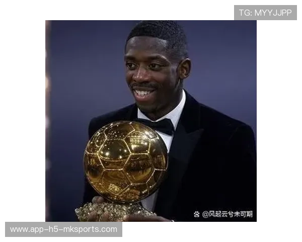 登贝莱从巴萨争议到金球得主，专家称赞其精神力量，登贝莱踢飞巴萨欧冠