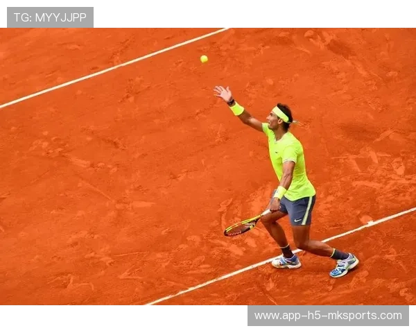 纳达尔红土训练视频曝光，粉丝激动不已，纳达尔红土冠军明细